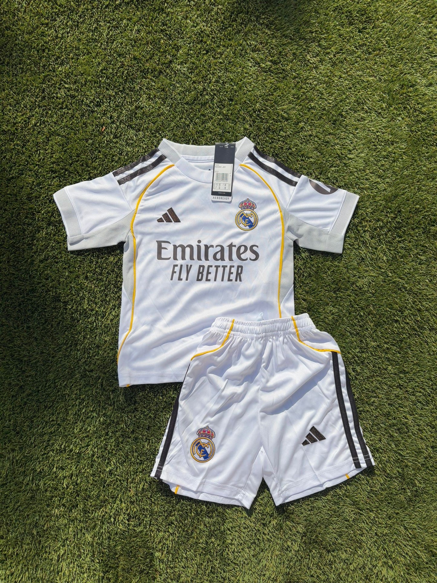 Kit Niño Primera equipación Real Madrid 25/26