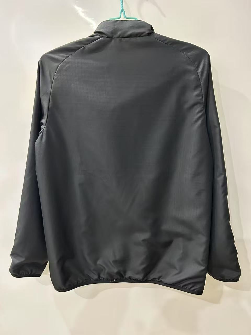 Chaqueta Cortavientos Jamaica Reversible