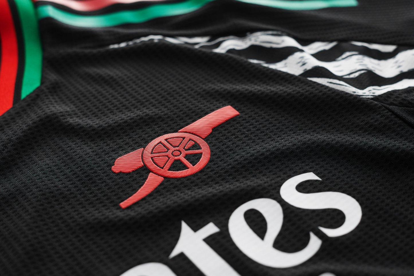 Segunda equipación Arsenal 24/25