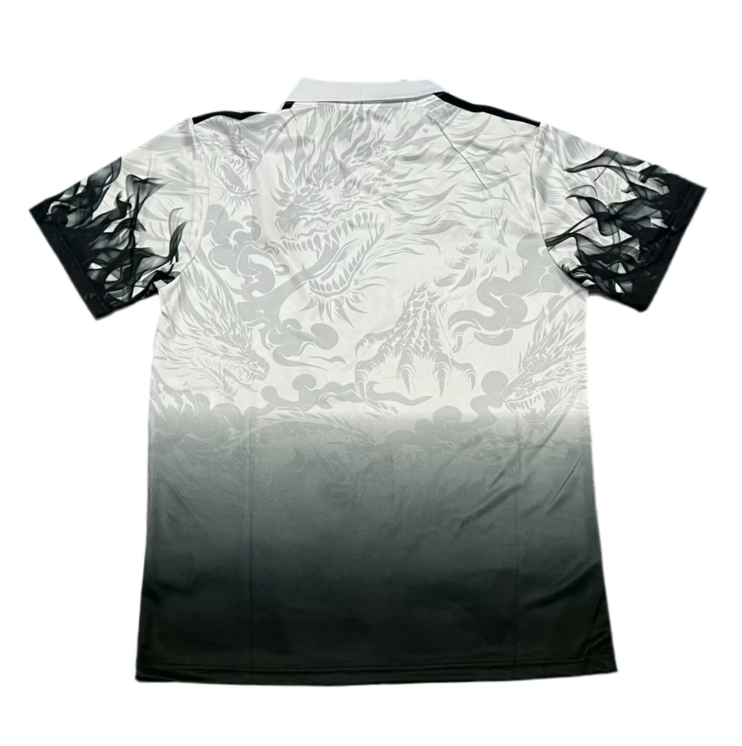 Real Madrid Dragón Blanco y Negro