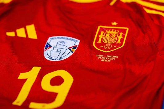 Equipación Conmemorativa Final EURO2024 España