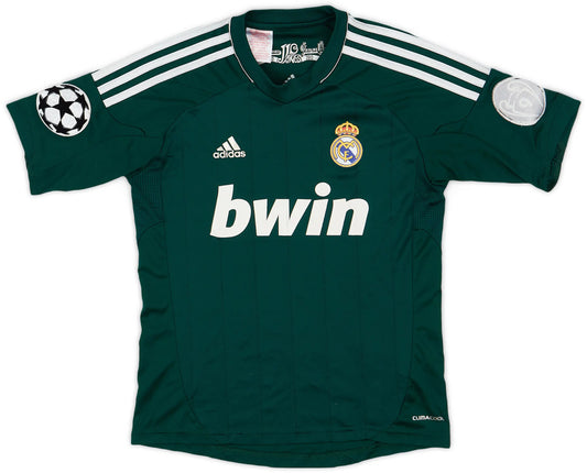 Real Madrid Retro 12-13 visitante