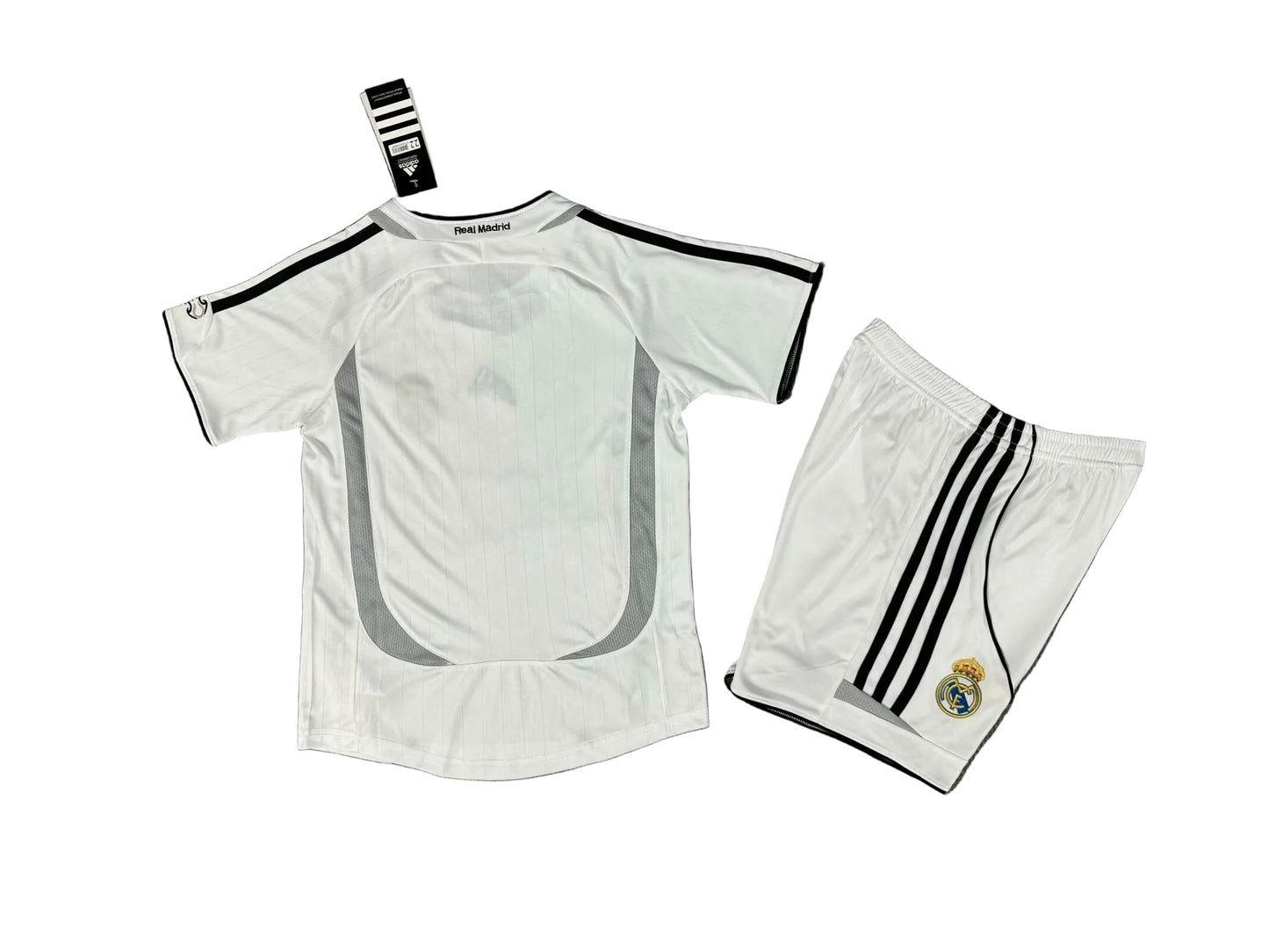 Kit Niño Real Madrid 06/07